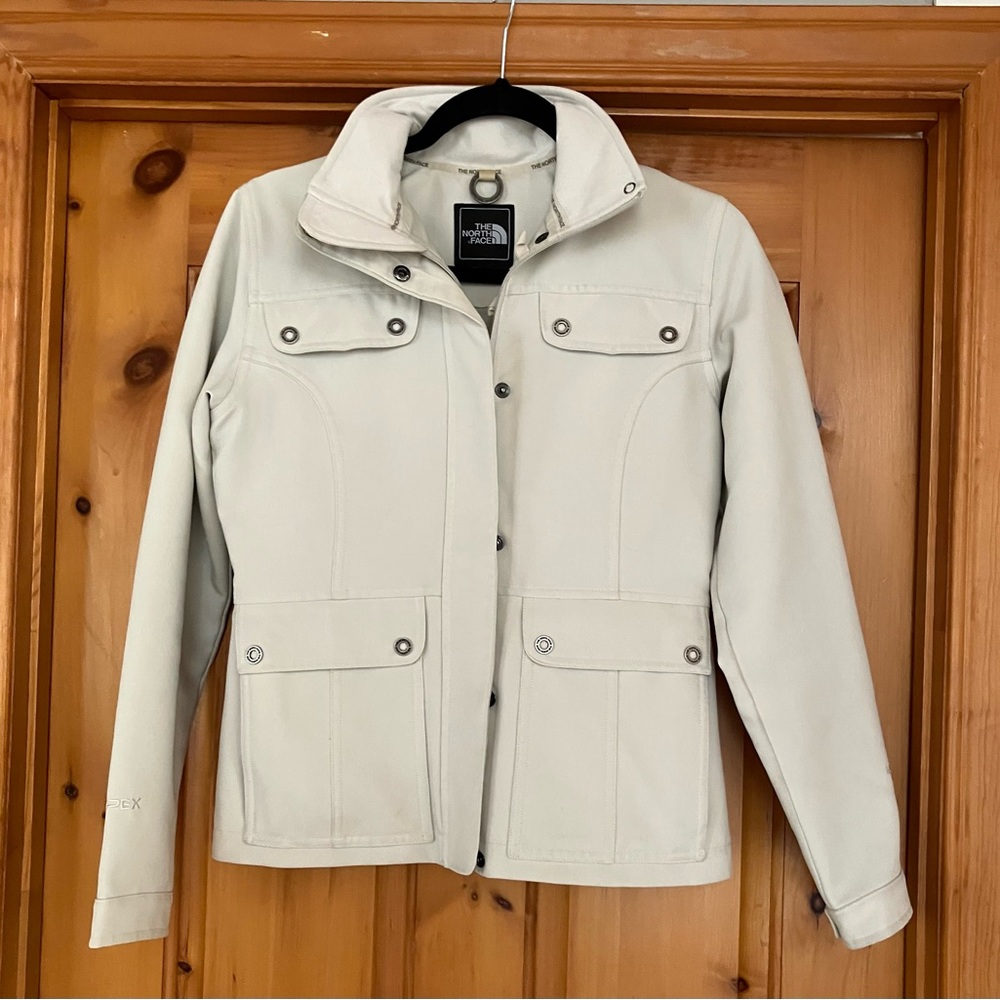 The North Face Women's Cream Jacket